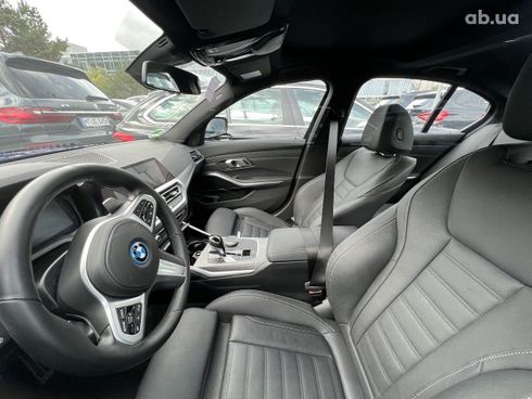 BMW 3 серия 2022 - фото 5