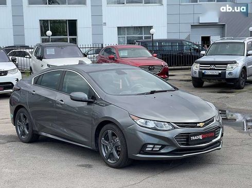 Chevrolet Volt 2017 - фото 2