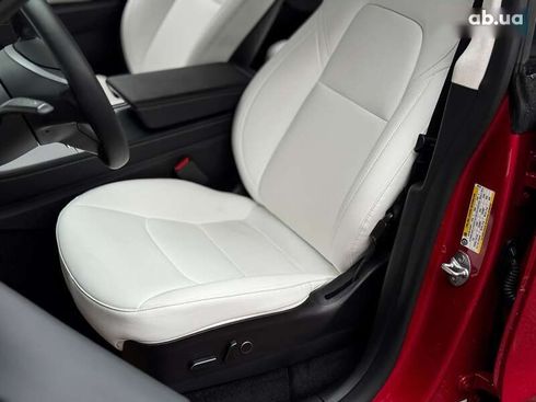 Tesla Model Y 2022 - фото 13