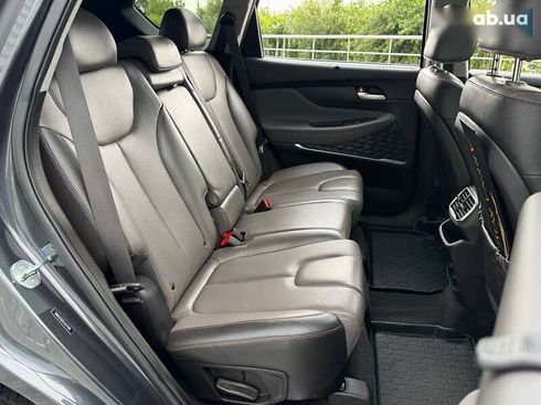 Hyundai Santa Fe 2020 - фото 24