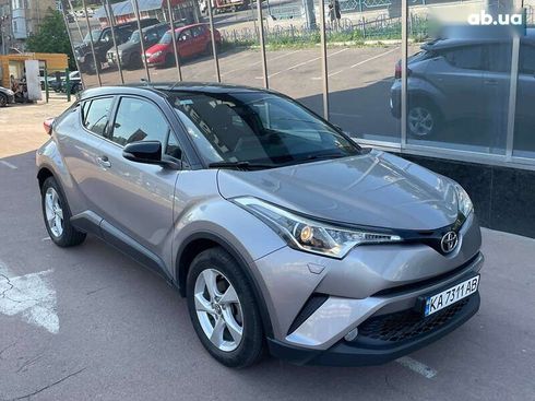 Toyota C-HR 2018 - фото 27
