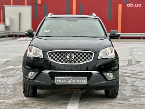 SsangYong Korando 2013 черный - фото 2