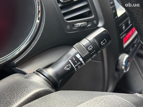 Kia Sorento 2011 белый - фото 45