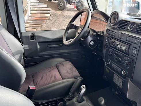 Land Rover Defender 1997 - фото 20