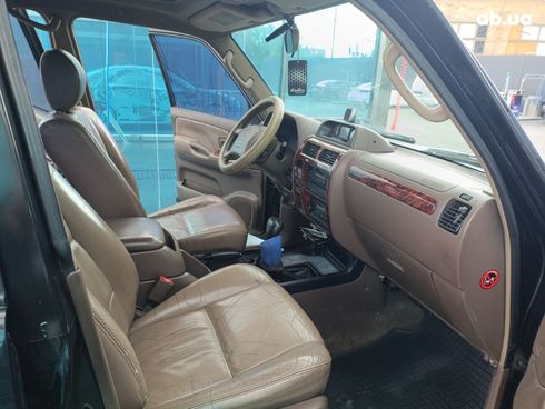Toyota Land Cruiser Prado 2000 черный - фото 6
