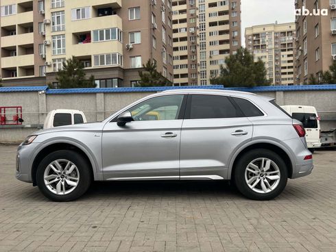 Audi Q5 2022 серый - фото 15