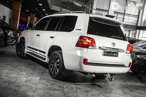 Toyota Land Cruiser 2014 - фото 13