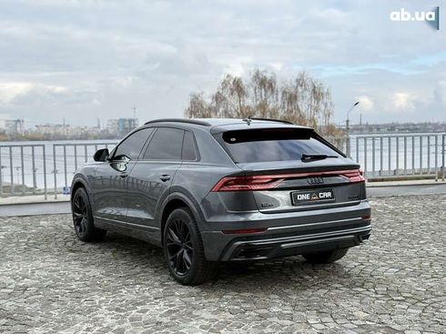 Audi Q8 2020 - фото 8