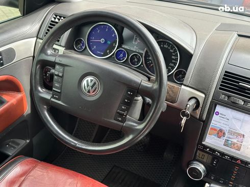 Volkswagen Touareg 2009 черный - фото 53