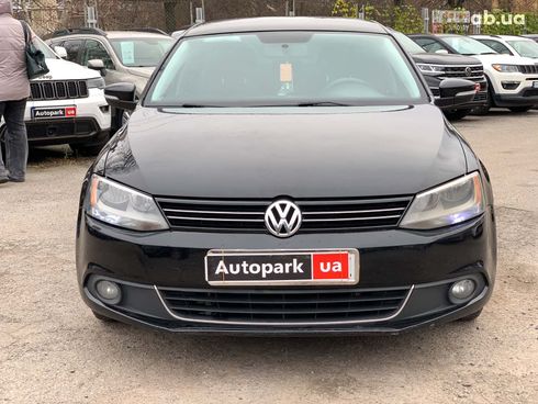 Volkswagen Jetta 2010 черный - фото 6
