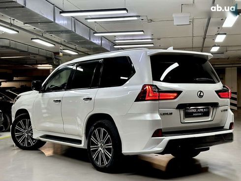 Lexus LX 2019 - фото 28