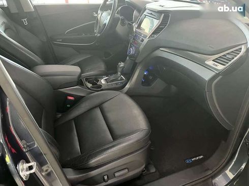 Hyundai Santa Fe 2017 - фото 21