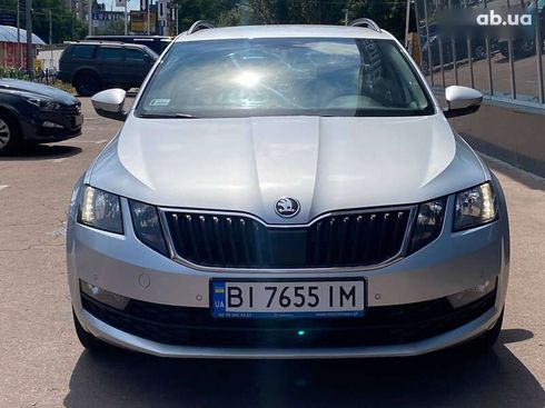Skoda Octavia 2020 - фото 3