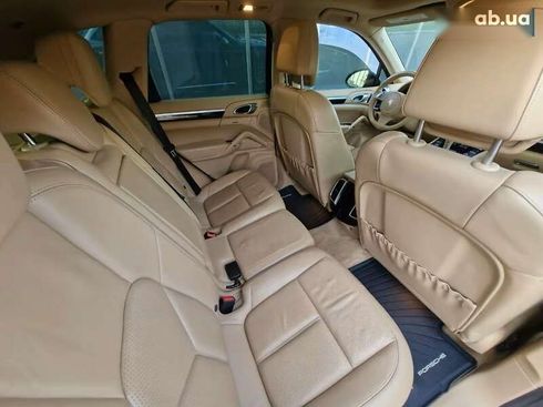 Porsche Cayenne 2013 - фото 25