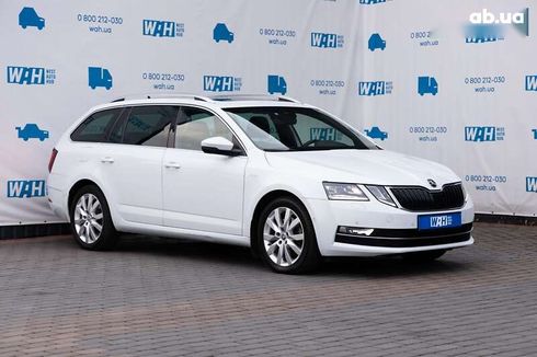 Skoda Octavia 2020 - фото 7