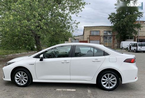 Toyota Corolla 2020 - фото 16
