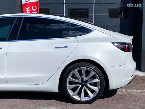 Tesla Model 3 2019 - фото 7