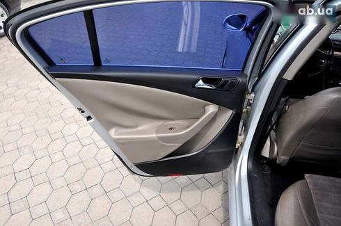 Volkswagen Passat 2005 - фото 14
