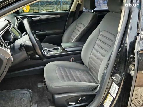 Ford Fusion 2017 - фото 22