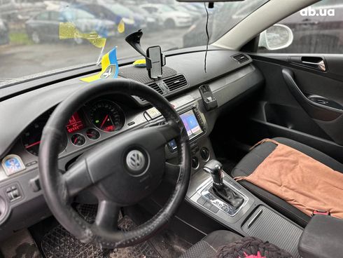 Volkswagen Passat 2008 белый - фото 15