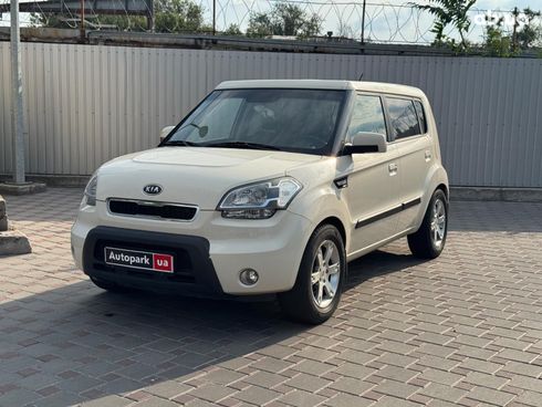 Kia Soul 2010 бежевый - фото 2