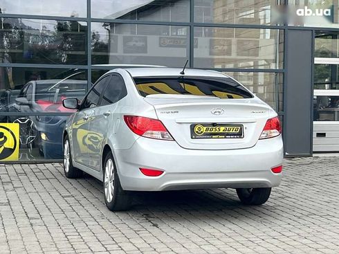 Hyundai Accent 2011 - фото 5