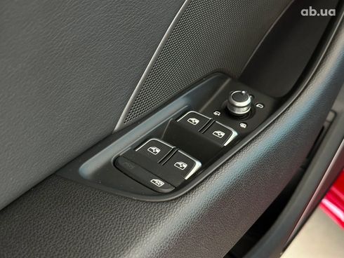 Audi A3 2017 красный - фото 11