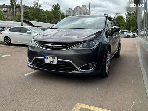 Chrysler Pacifica 2017 - фото 5