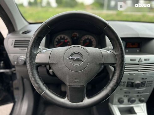 Opel Astra 2009 - фото 25