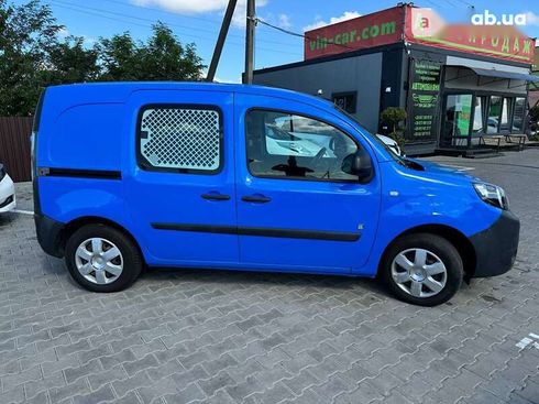 Renault Kangoo 2015 - фото 12