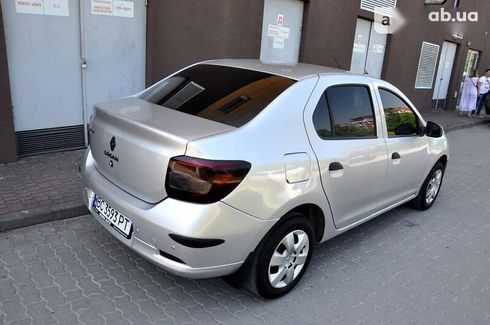 Renault Logan 2013 - фото 8