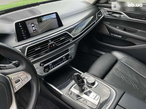 BMW 7 Series iPerformance 2017 - фото 27