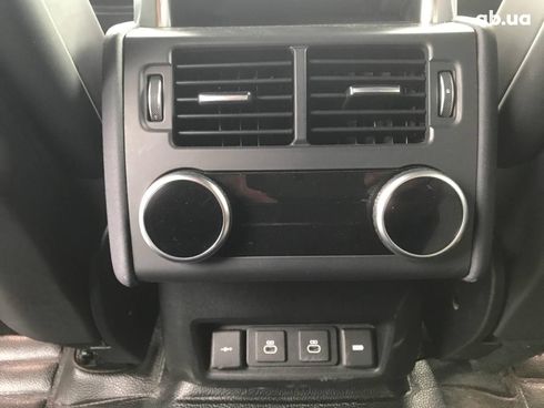 Land Rover Discovery 2021 коричневый - фото 14