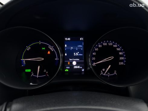 Toyota C-HR 2022 серый - фото 37