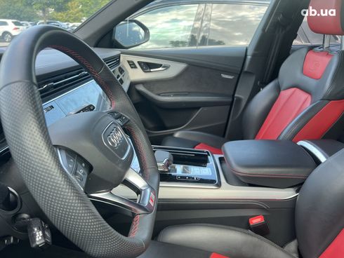 Audi Q8 2020 - фото 33