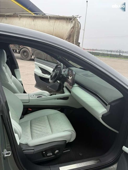 Zeekr 001 2024 - фото 30