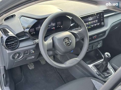 Skoda Fabia 2024 - фото 20