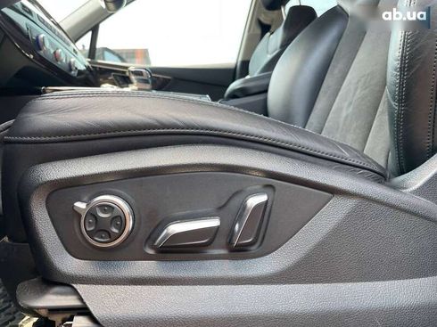 Audi Q7 2015 - фото 16