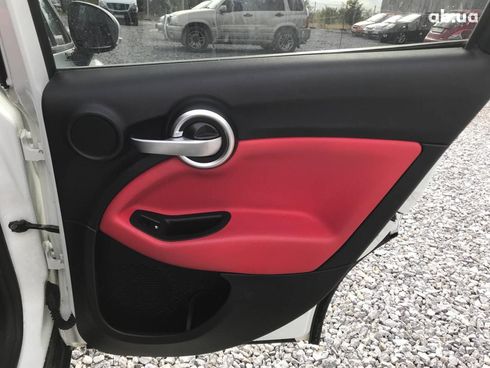 Fiat 500X 2015 белый - фото 15