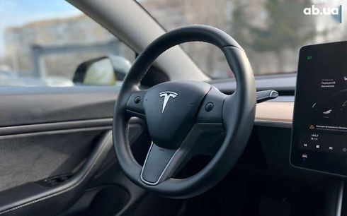 Tesla Model 3 2020 - фото 16