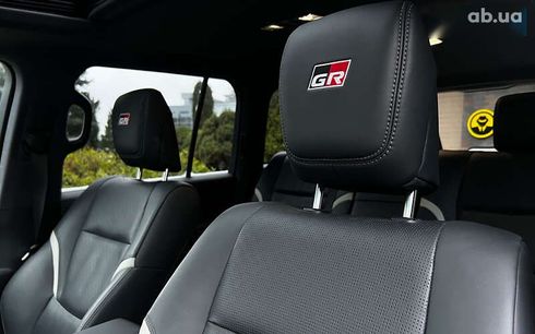 Toyota Land Cruiser 2022 - фото 10