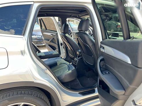 BMW X1 2017 - фото 25