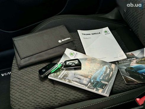 Skoda Octavia 2021 - фото 29