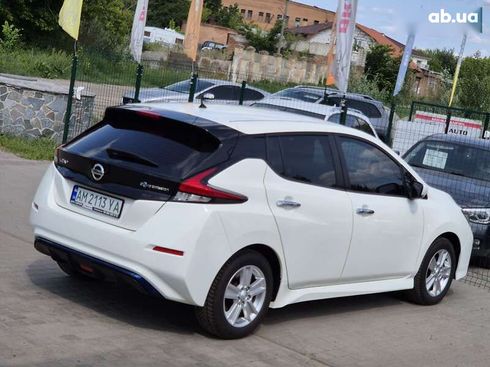 Nissan Leaf 2022 - фото 15