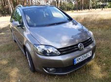 Продаж вживаних Volkswagen Golf 2012 року - купити на Автобазарі