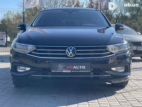 Volkswagen Passat 2021 - фото 4