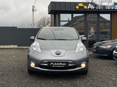 Nissan Leaf 2015 - фото 4
