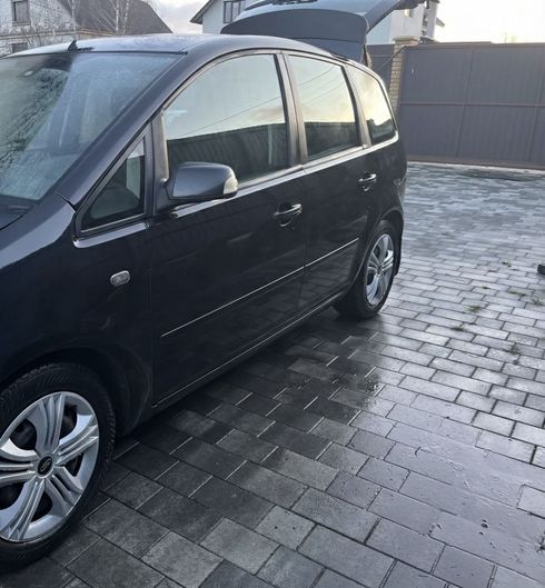 Ford C-Max 2004 черный - фото 4