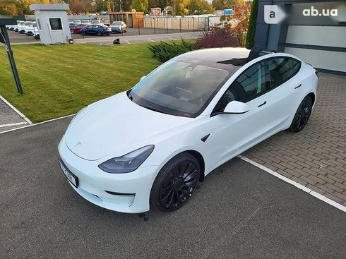 Tesla Model 3 2022 - фото 25