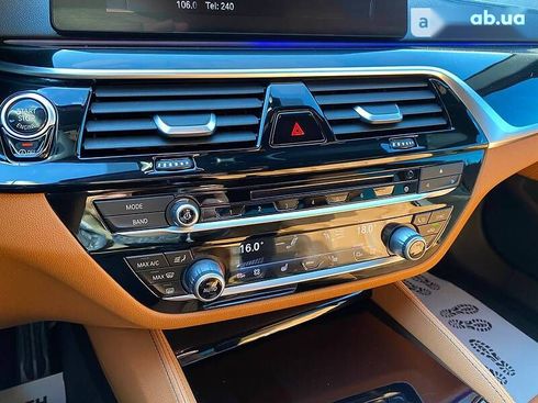 BMW 540 2017 - фото 27